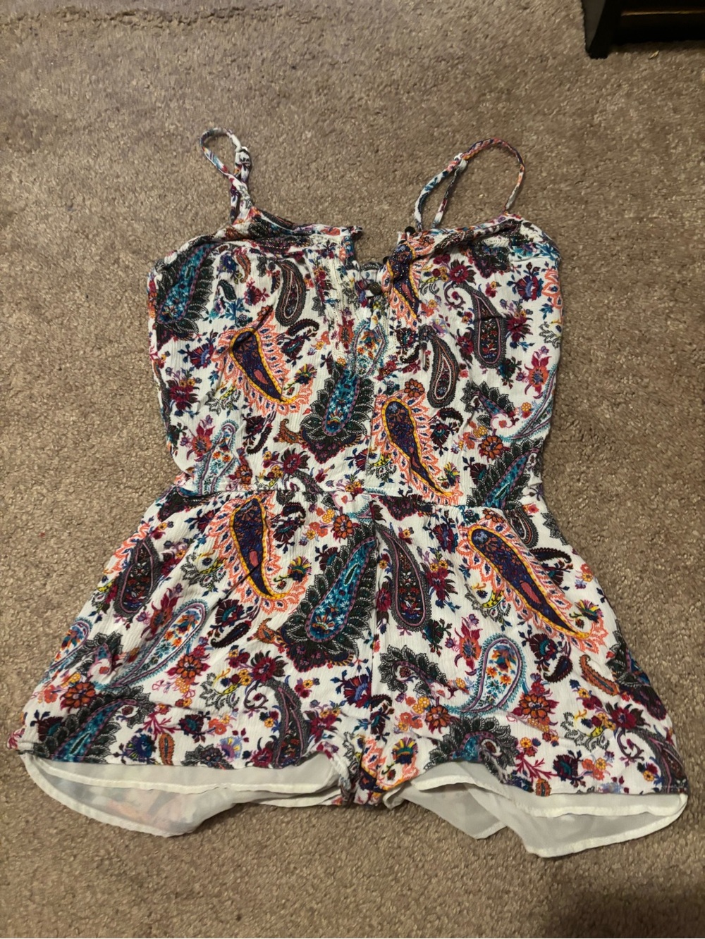 American Eagle Outfitters White Paisley Print Spaghetti Strap Romper